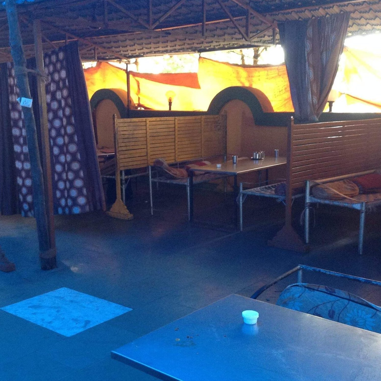 kashmira dhaba in bhiwandi