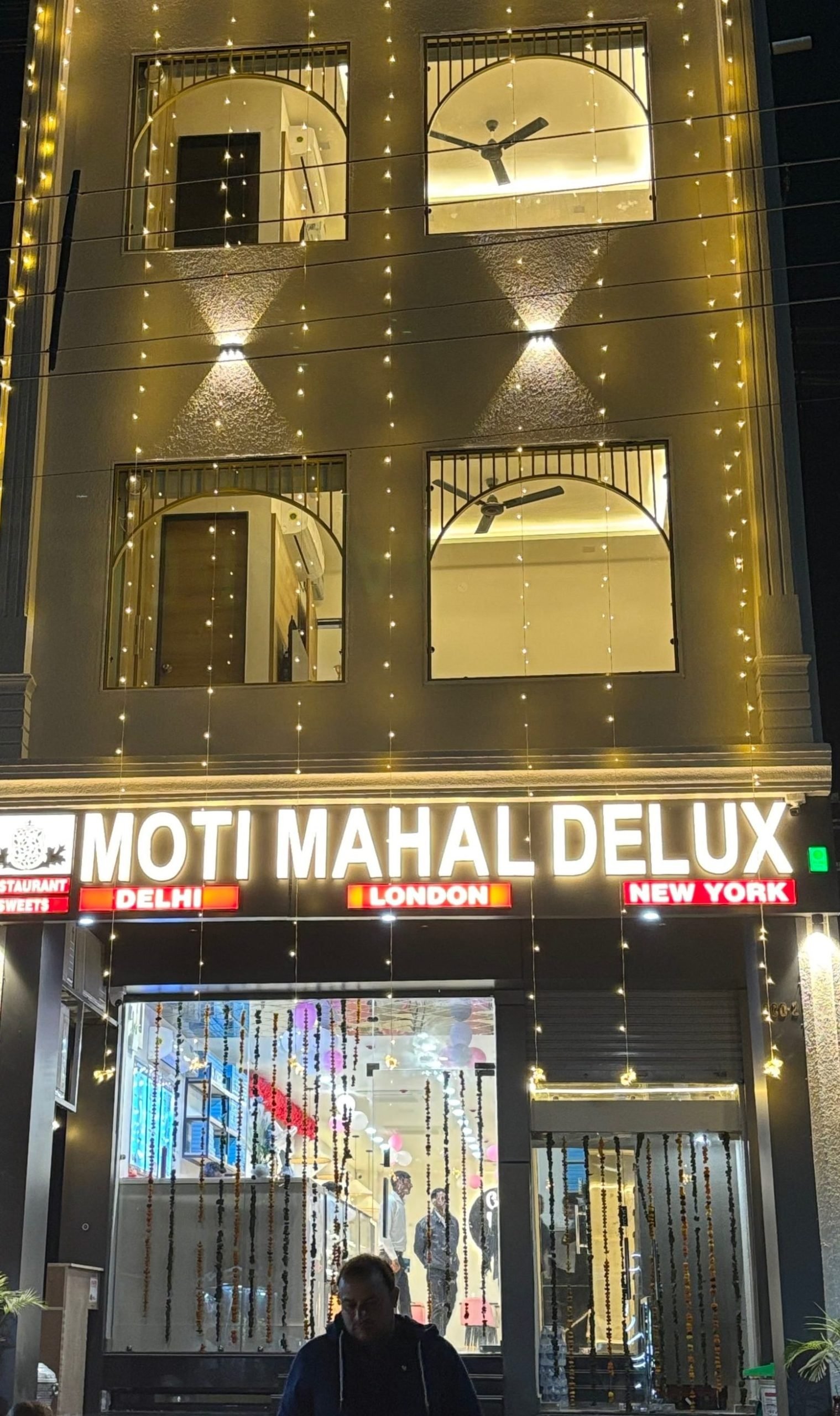 moti mahal delux scaled