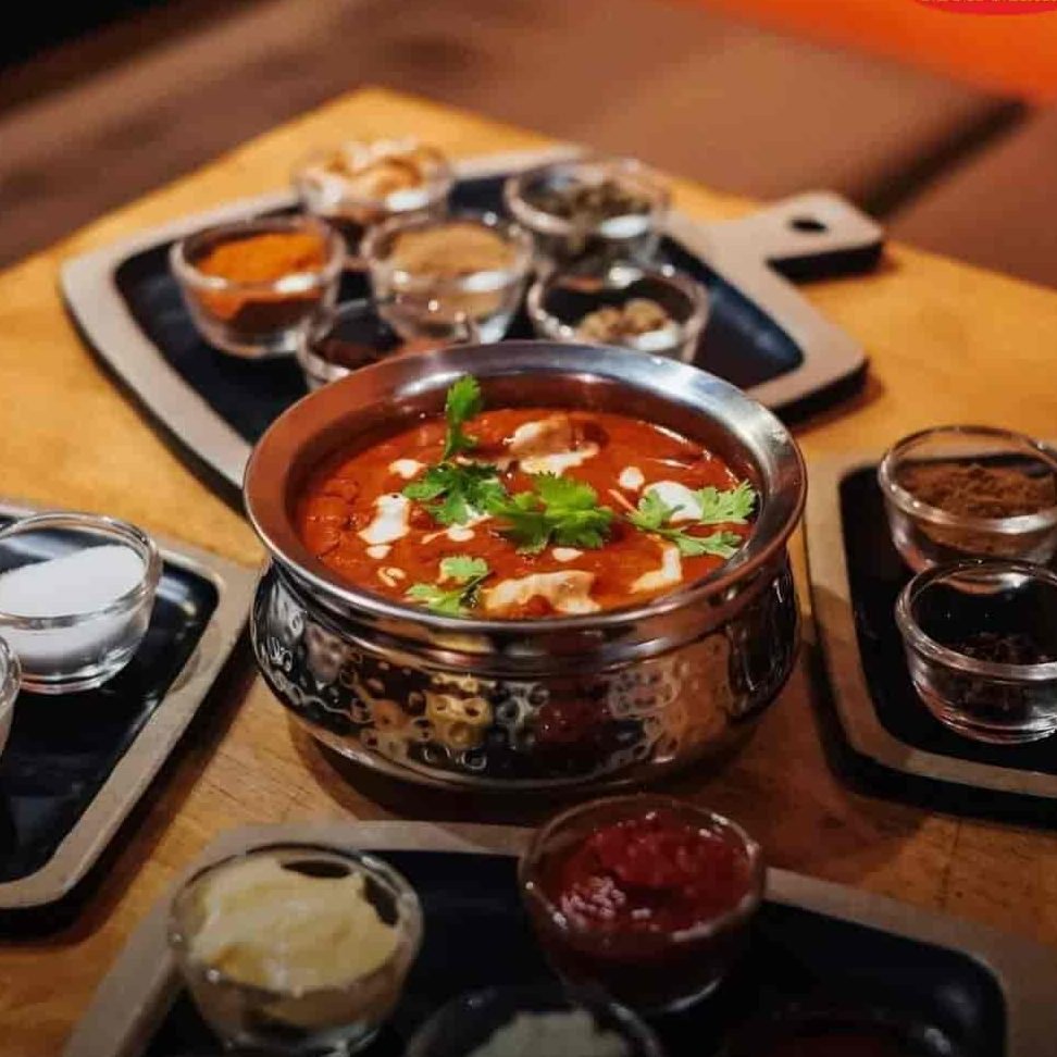 moti mahal tandoori trail resturant jhansi