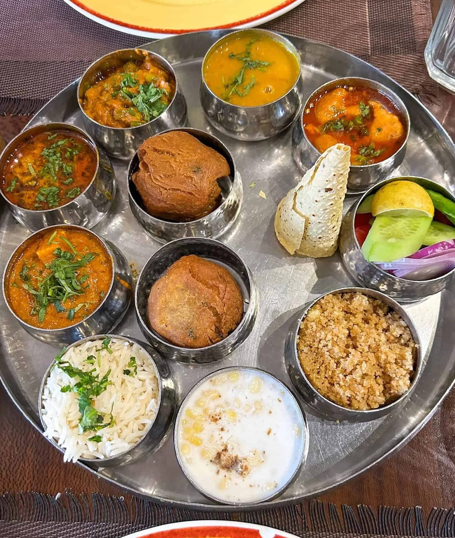 padharo sa a traditional thali restaurant