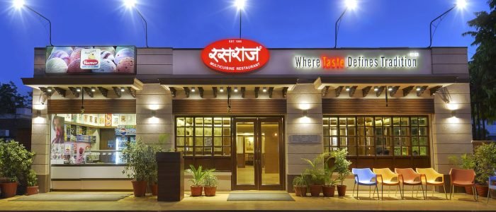 rasraj restaurant and banquet by farmacy