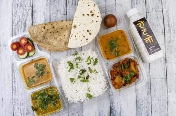 rotlo gujarati rasthal best gujarati thali