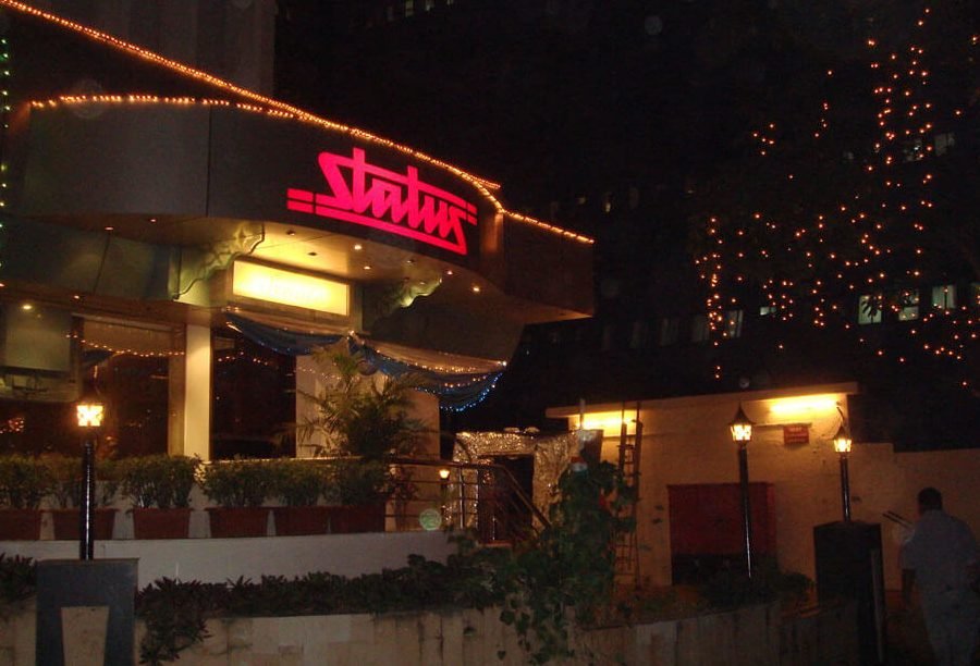 status restaurant