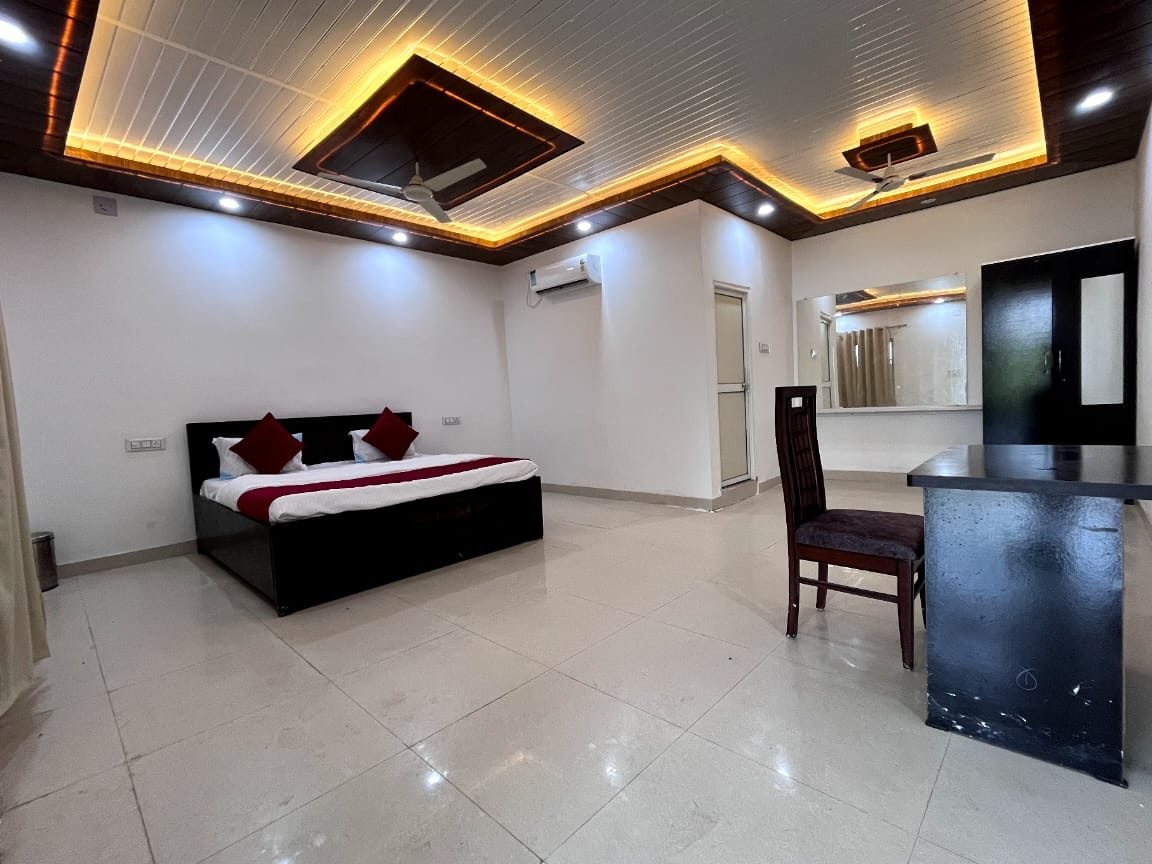 the highway orchid restaurant thor