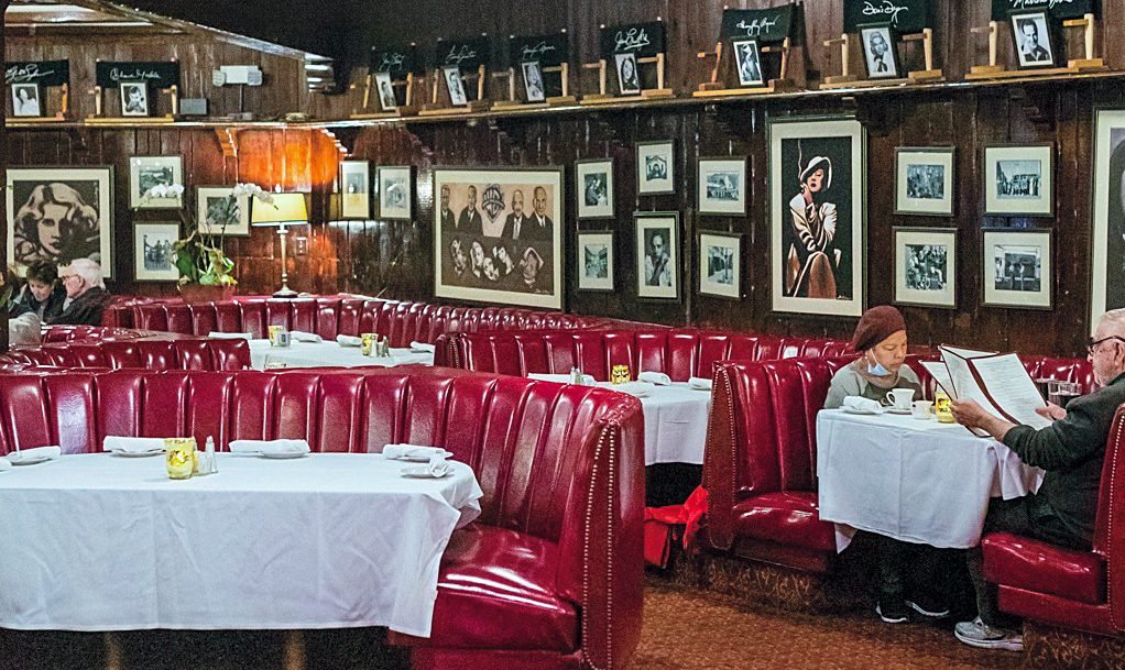 the smoke house restaurant