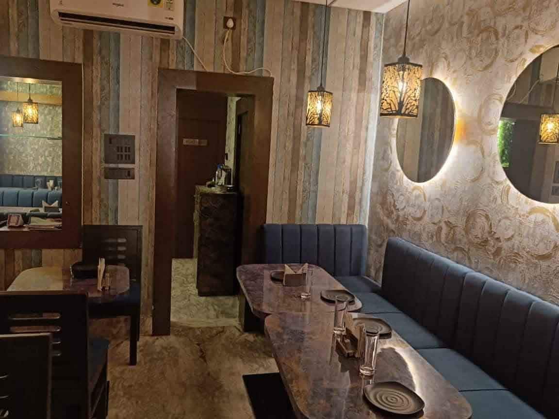 thehungrella restaurant