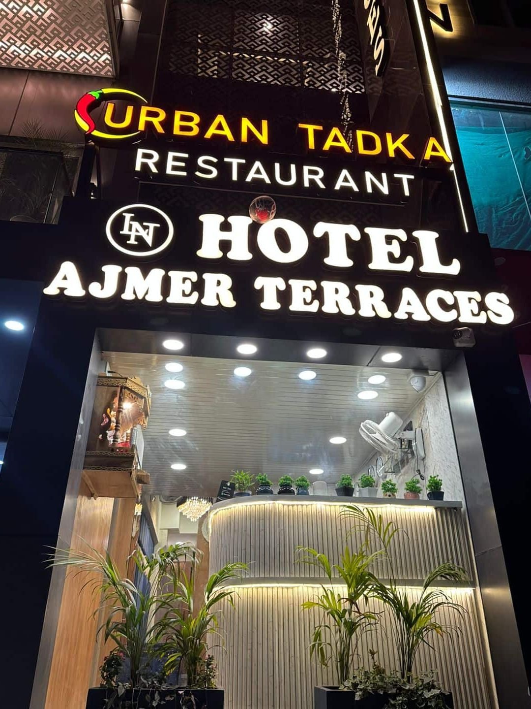 Urban Tadka Restaurant Ajmer 2 urban tadka restaurant ajmer 1