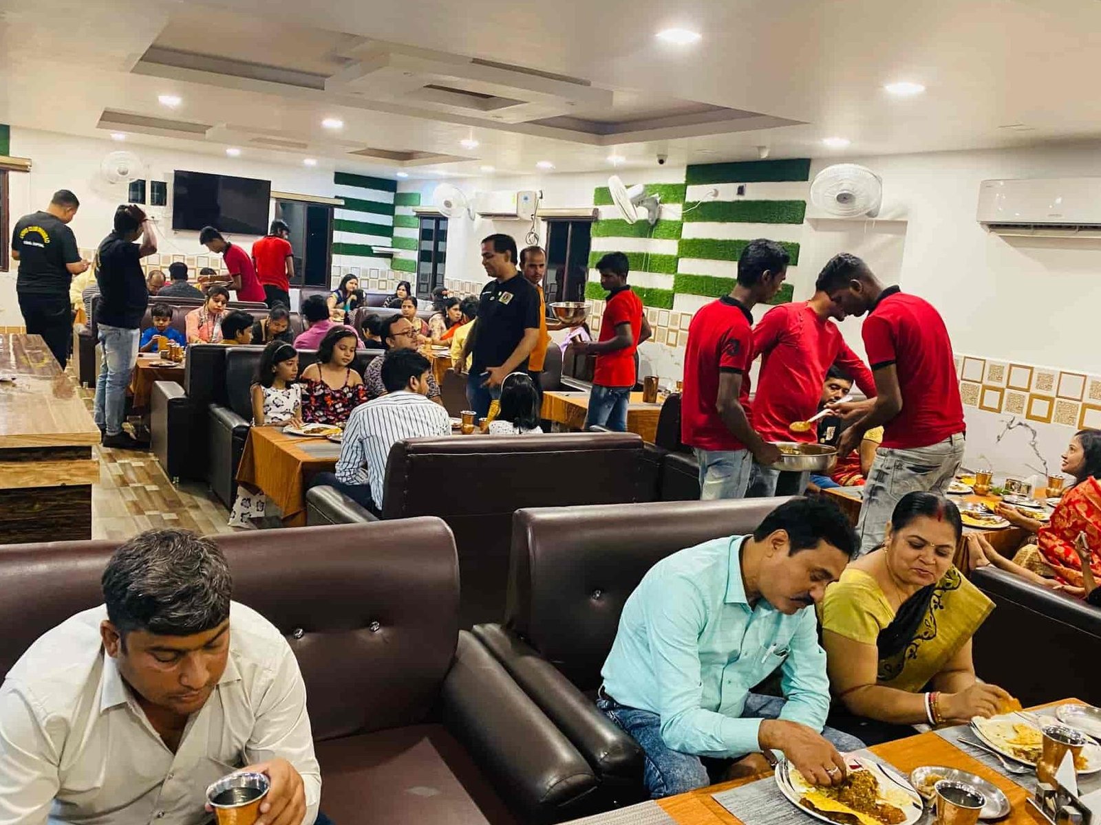 vasudha restaurant and banquet