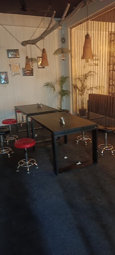 Di dark inn Di dark inn