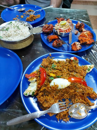 Royal Hotel & Restaurant