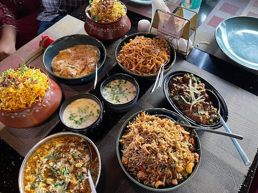 Starlit Civilians - Restaurant