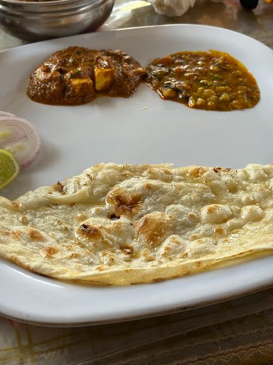 Khanuja's Kitchen and Lawn