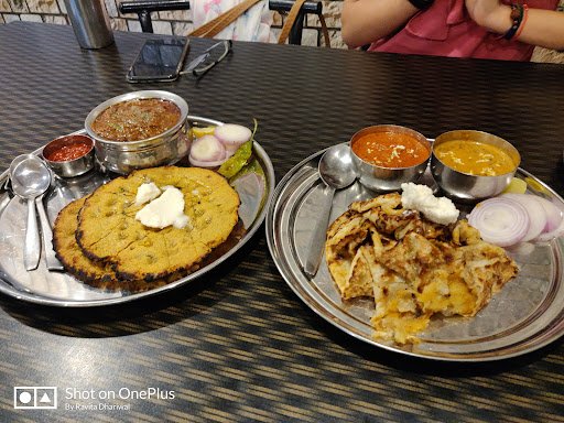 Sunny Di Hatti 'Amritsari'