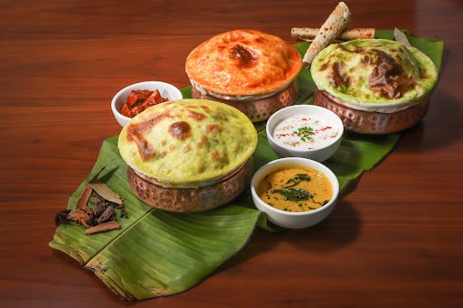 Viva Lounge and Bar- Holiday Inn Goa Candolim